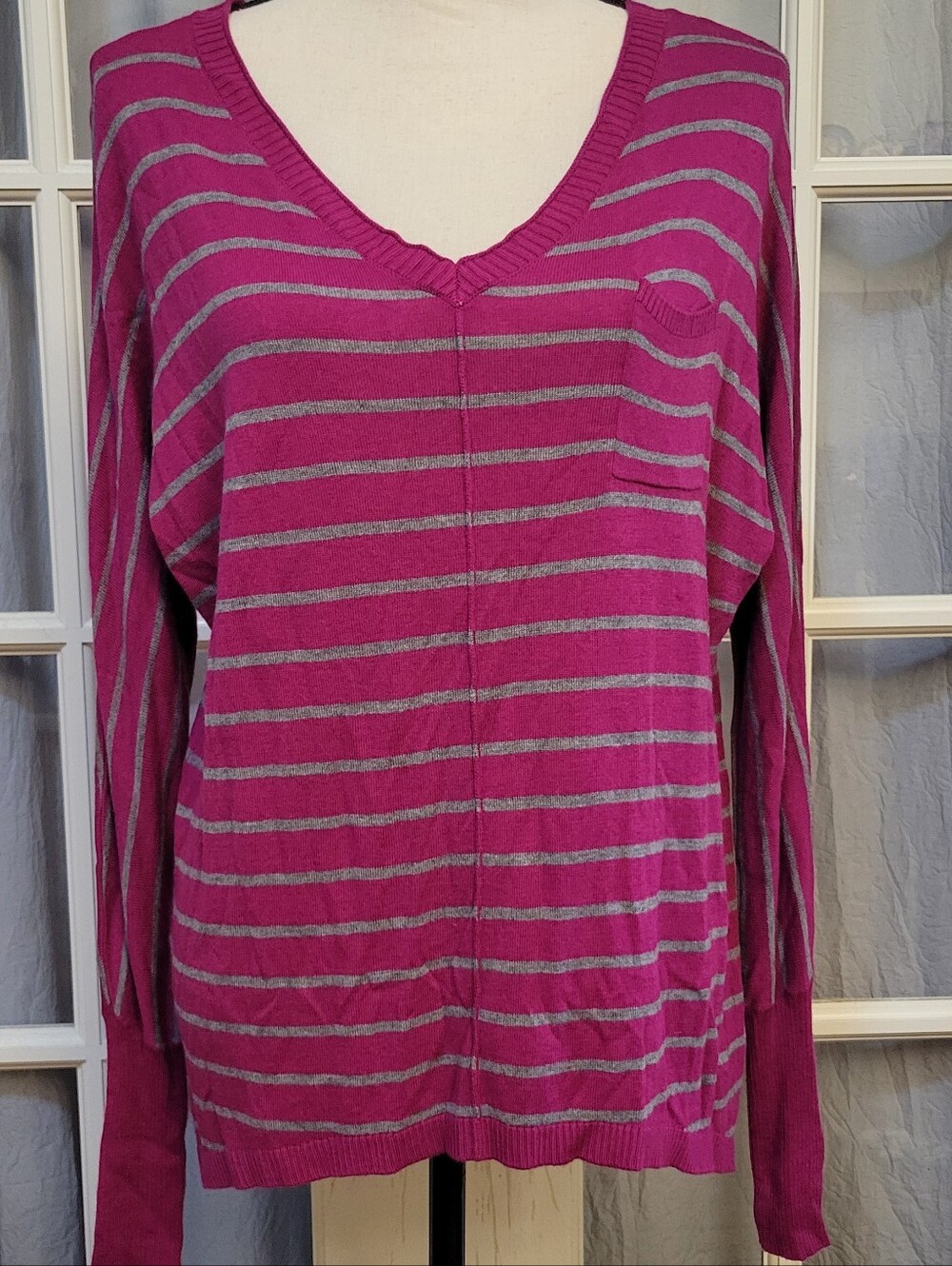a.n.a Fuchsia and Gray Striped V‑Neck Sweater